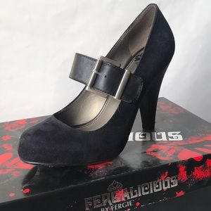 Fergalicious Mary Jane pumps by Fergie size 6.5